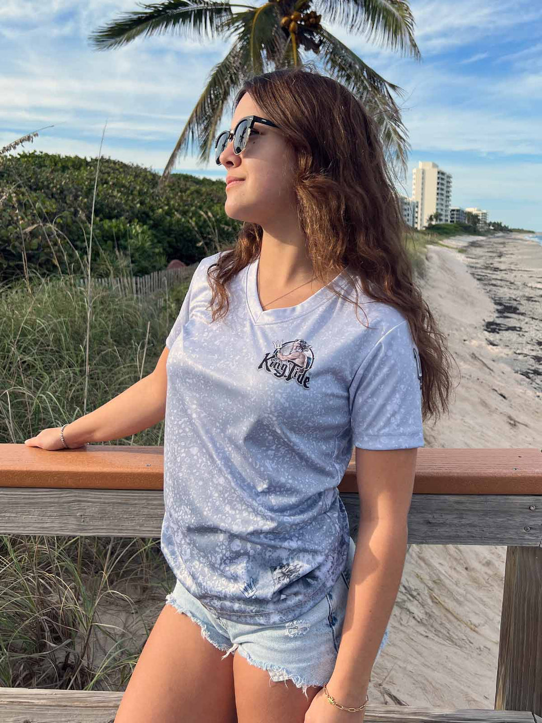 Naples, FL / King Tide Women's V Neck Allover Short Sleeve Chart Shirt