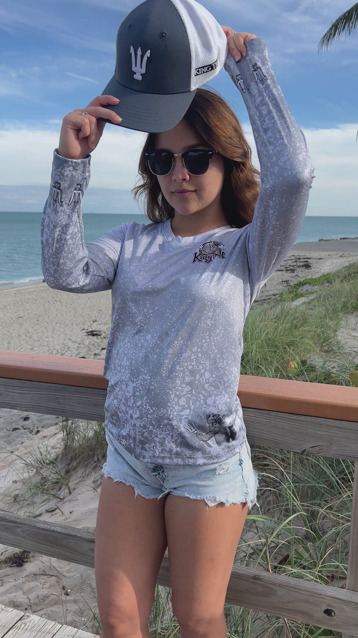 Jupiter, FL / King Tide Women's V Neck Allover Chart Shirt